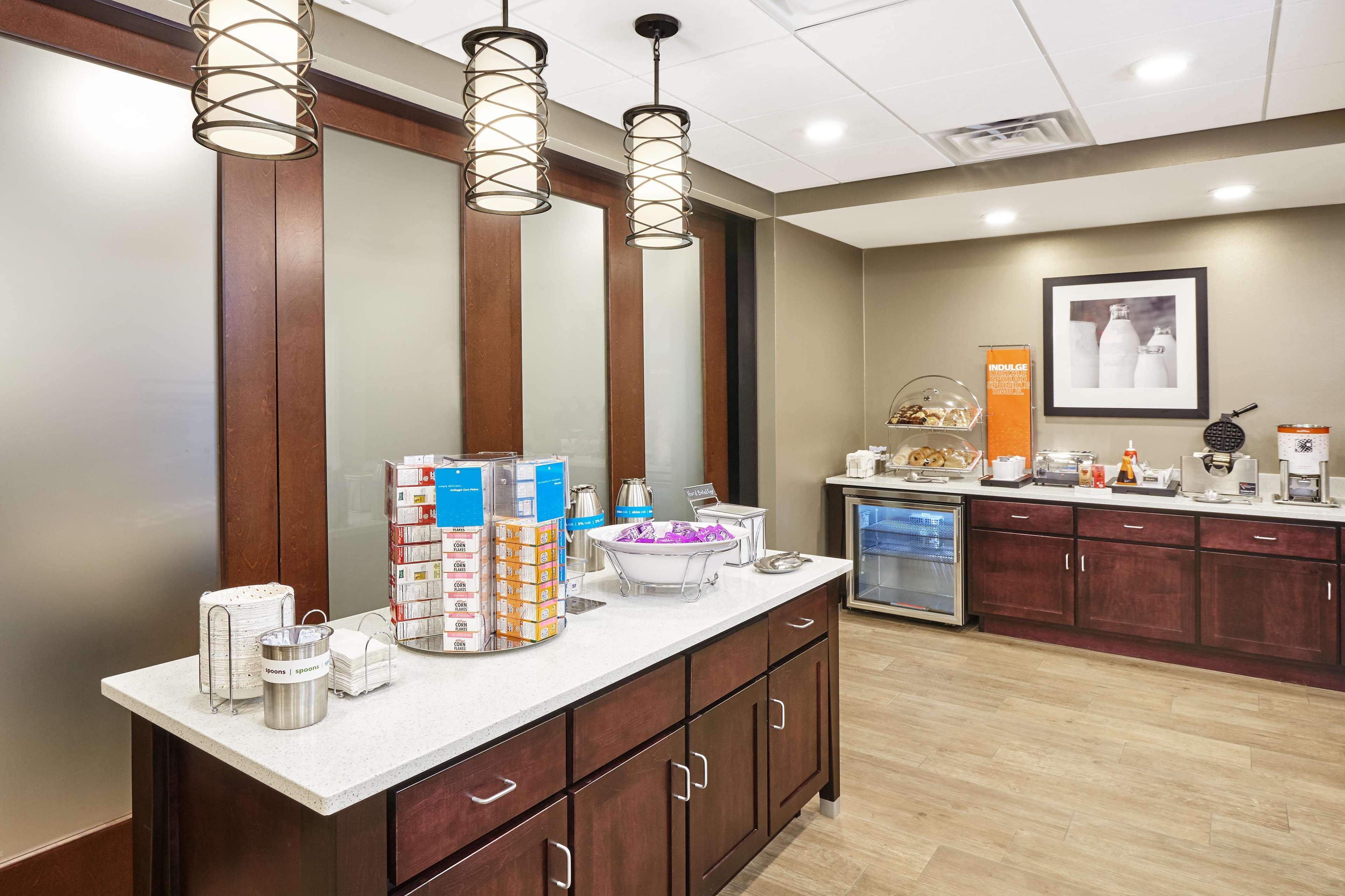 Hampton Inn Fond Du Lac Luaran gambar