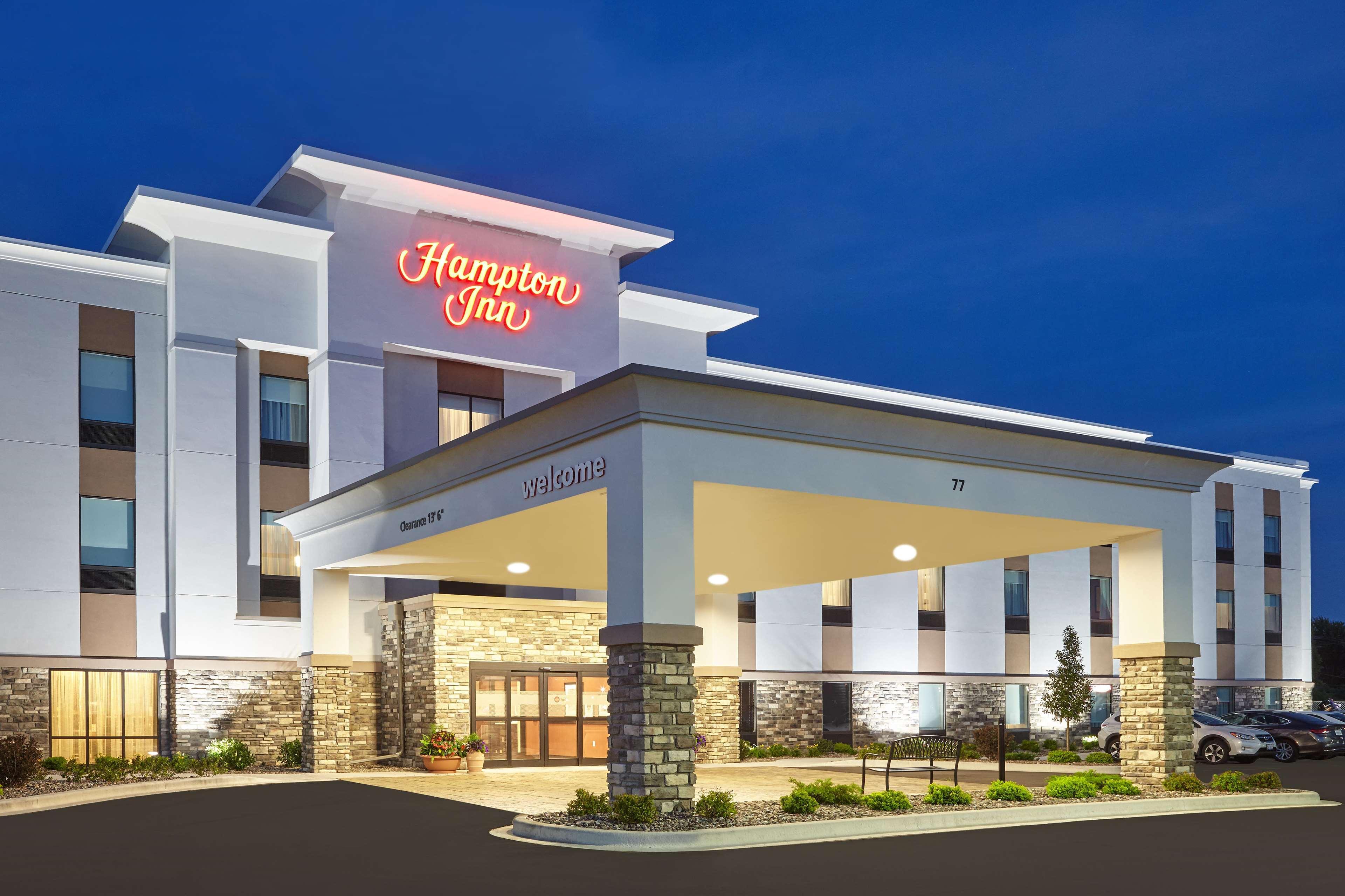 Hampton Inn Fond Du Lac Luaran gambar
